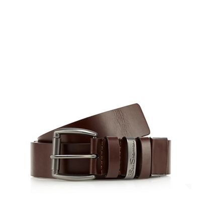 Brown cut to fit leather belt in a gift box